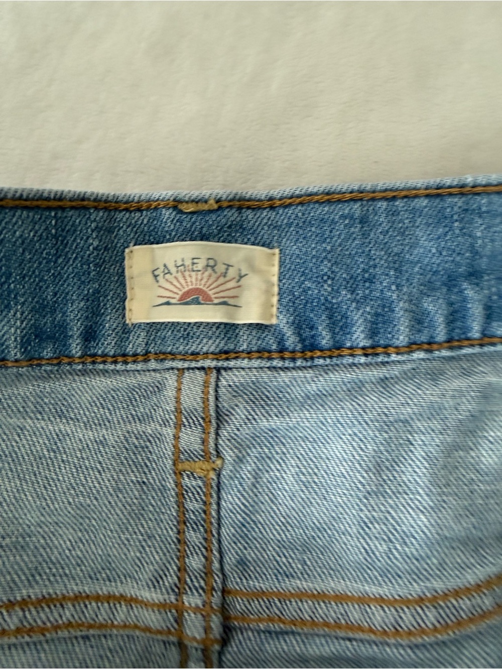 Faherty Women’s Blue Denim Cut Off Shorts Size 31 Waist E10 - Picture 2 of 11